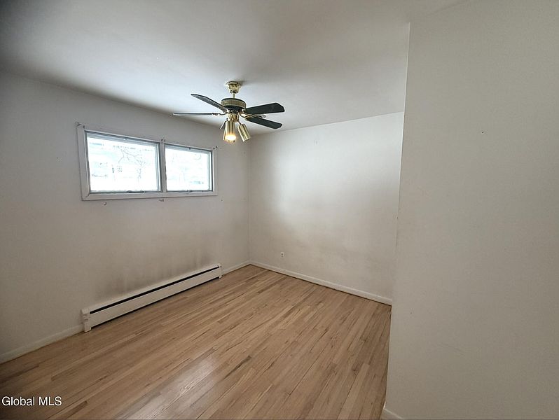 5th image of 40-42 Lee Avenue