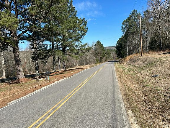 4th image of 3202 County Road 7