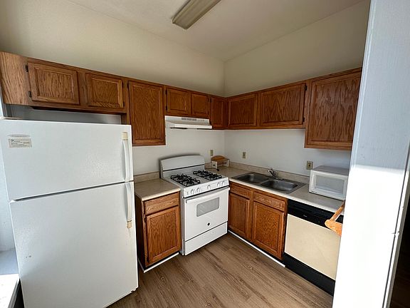 2nd image of 2222 W Grace St APT 2