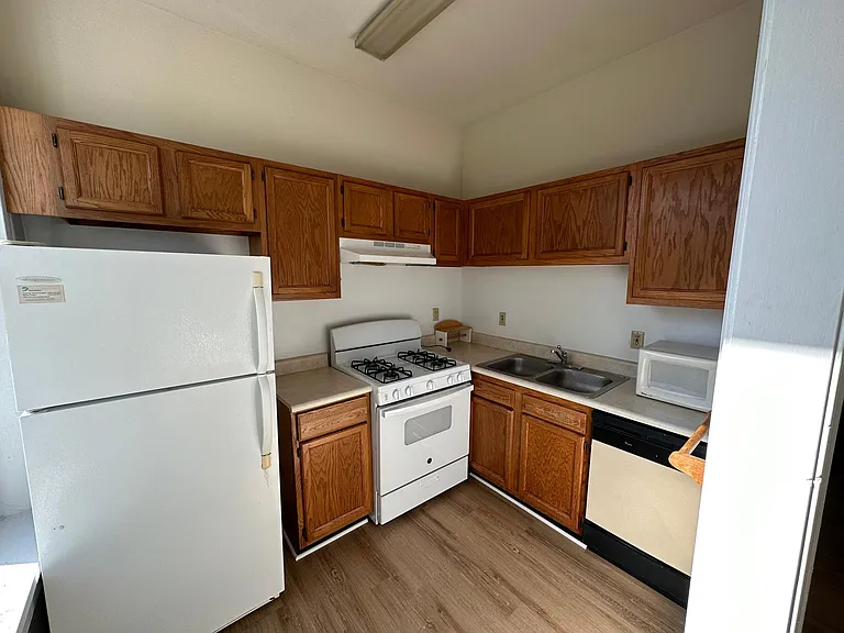 2222 W Grace St #2 — Photo 2