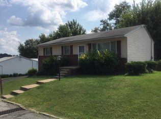 307 Mount View Dr, Wheeling, WV 26003