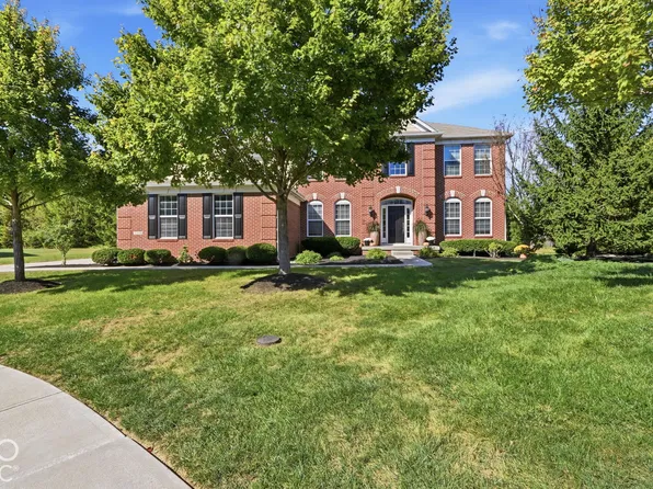 12558 Talon Crest Dr, Fishers, IN 46037