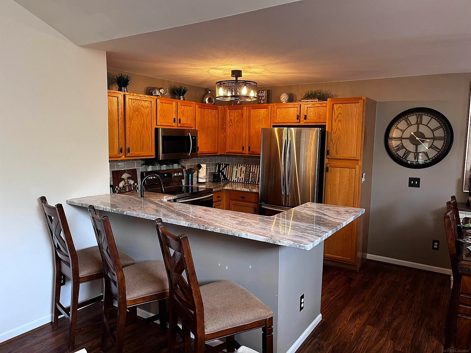 2 bed, 2.0 bath, 1358 sqft, $1,850 — Photo 4