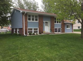 105 Cottage Dr, Norfolk, NE 68701