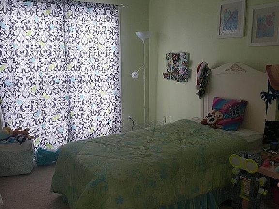 Upstairs bedroom 1