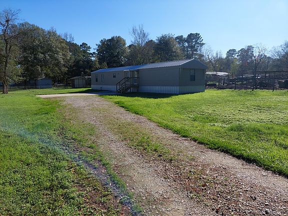 2nd image of 611 Oak Valley Ln