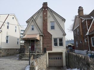 59 Boone St, Yonkers, NY 10704