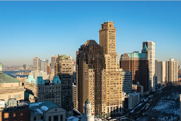 Rented by Avery Hall Investments | media 24