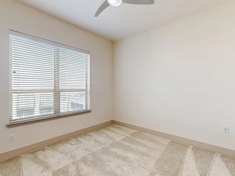 The Flats at Palisades — Photo 89