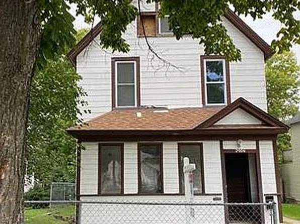 2906 4th St N, Minneapolis, MN 55411