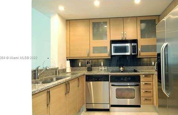 5th image of 2101 Brickell Ave APT 410