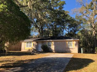 111 Lucian Cir, Savannah, GA 31406