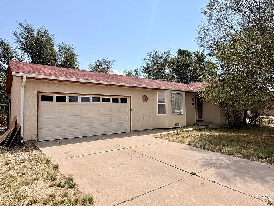 1st image of 820 S McCoy Dr