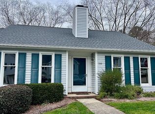 100 S McLean Ct, Cary, NC 27513