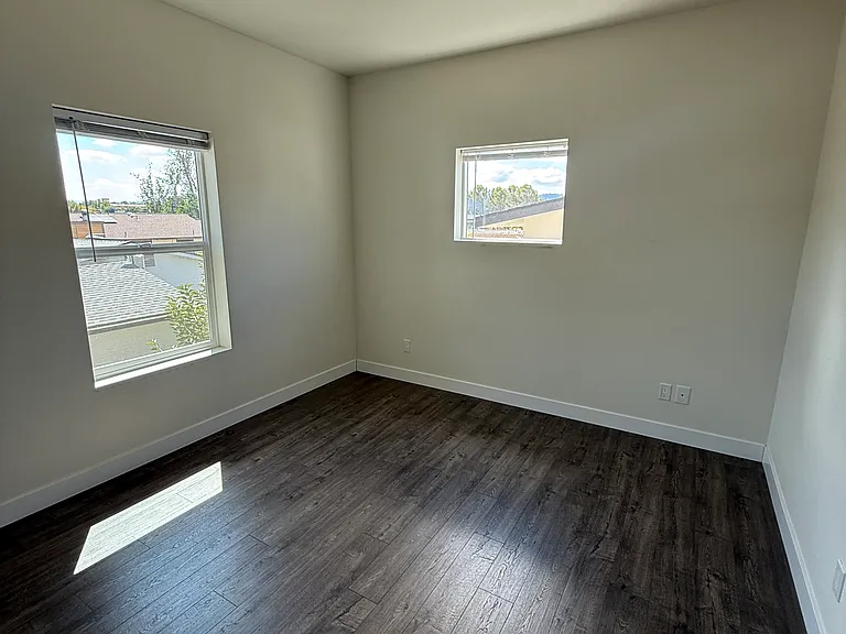 7298 Santa Ysabel Ave #6 — Photo 4