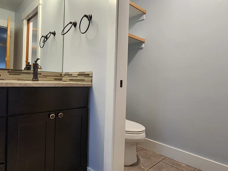 8105 Alamosa Ln — Photo 18