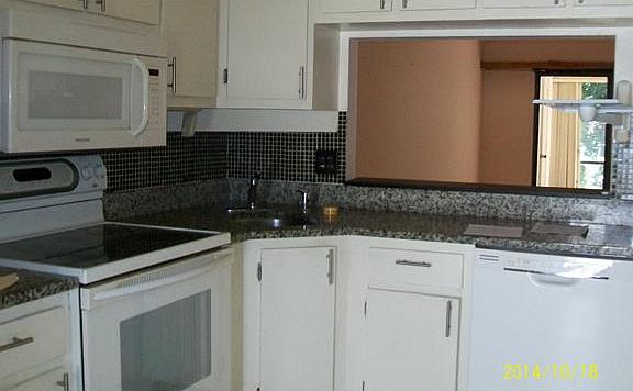 2nd image of 1544 SW Silver Pine Way