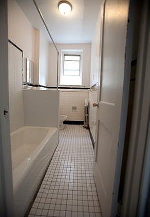 4th image of 1320 Foulkrod St APT 2d