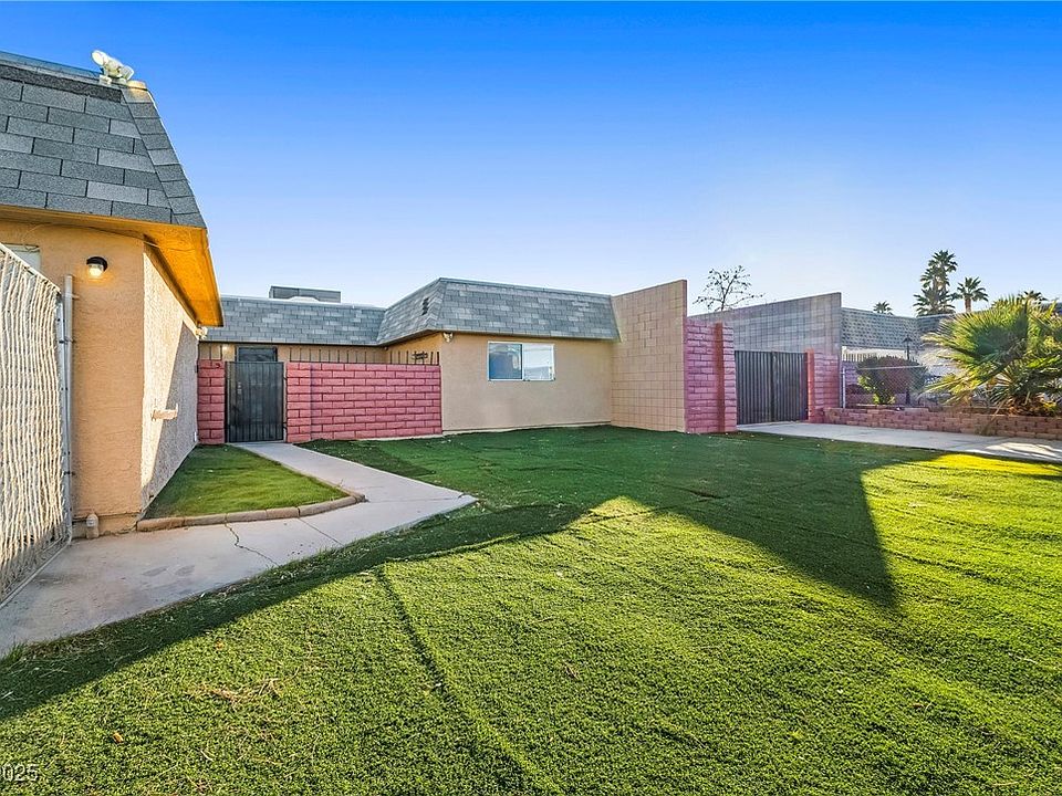 6229 W Oakey Blvd, Las Vegas, NV 89146 | Zillow