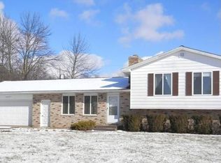 4453 W Park Dr, Bay City, MI
