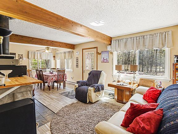 3rd image of 5201 Terreton Cir