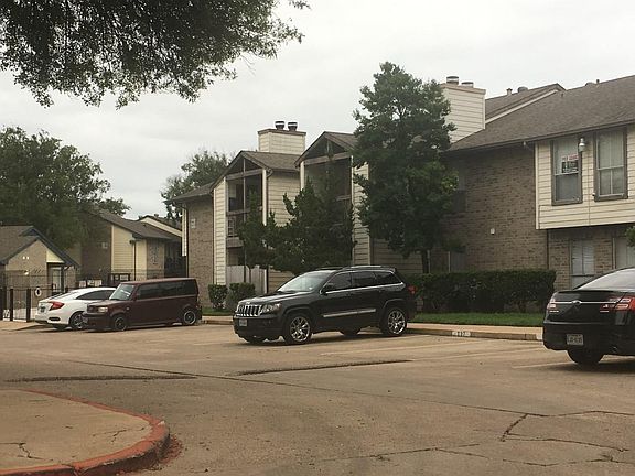 5th image of 12615 Brookglade Cir Unit 407