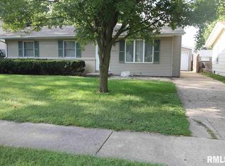 2739 E Black Ave, Springfield, IL 62702