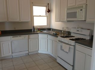 8915 Riverside Pl, North Bergen, NJ 07047