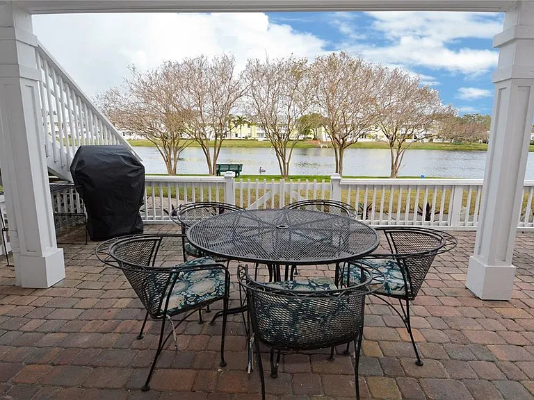 213 Seahorse Dr SE #B — Photo 47