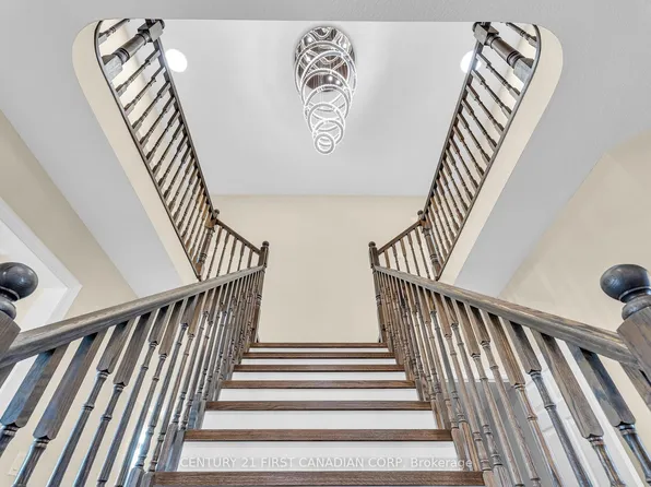 111 Bradwell Chase, London, ON N6G 0P3