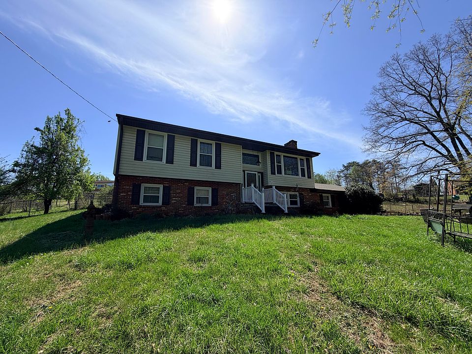 1st image of 1871 Rainbow Forest Dr