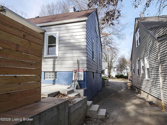 5th image of 4518 Grand Ave