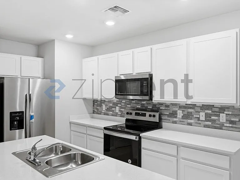15067 Wildflower Cir — Photo 12