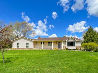 9377 Placid Way, Howell, MI 48843