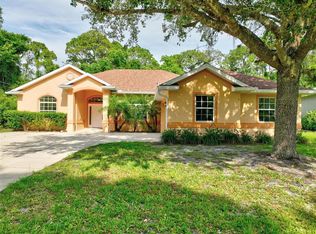 61 Pacific Dr, Palm Coast, FL 32164