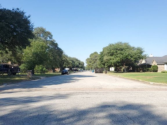 5th image of 3412 5th St