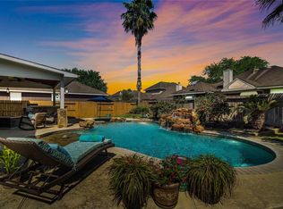 3615 Wellington Dr, Pearland, TX 77584