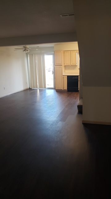 1st image of 1267 NW Phelps Ct