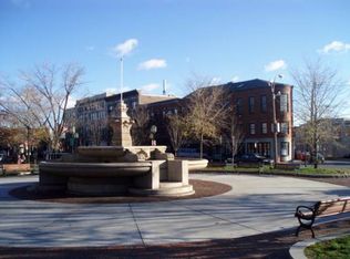 157 Winnisimmet St #3B, Chelsea, MA 02150