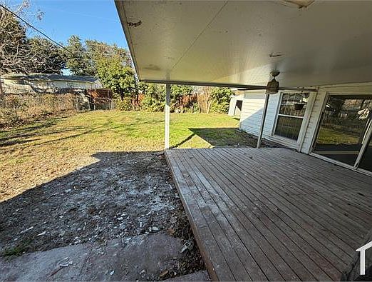 3rd image of 8415 Glen Regal Dr