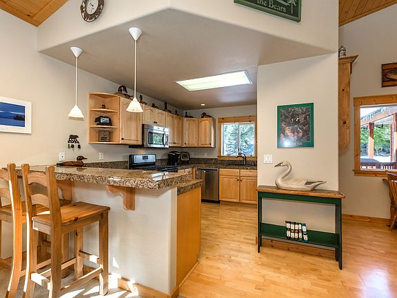 5th image of 14610 Northwoods Blvd