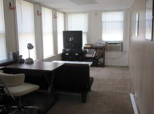 1353 Harding Ave, Des Plaines, IL 60016