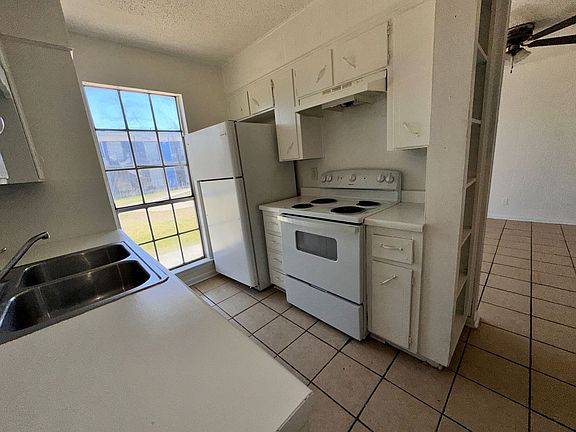 5th image of 908 Adams Ave #106