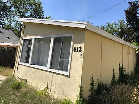 612 D St #B — Photo 6