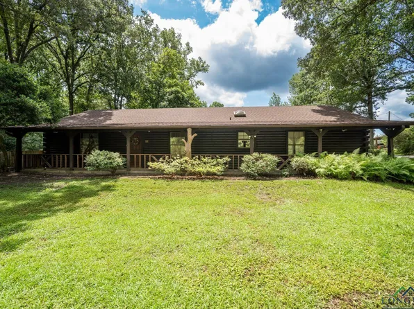 6242 Nightingale Rd, Gilmer, TX 75645