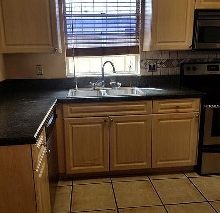 5th image of 8306 W Pocahontas Ave