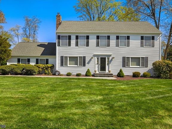2nd image of 39 Corey Rd
