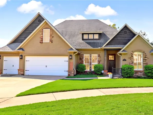 3343 E Jasper Ln, Fayetteville, AR 72764