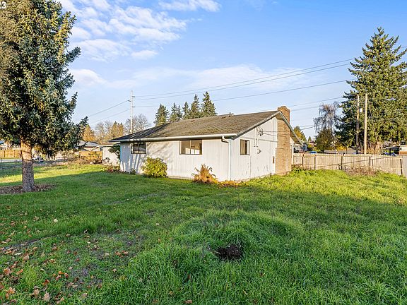 5th image of 8516 NE 107th Ave