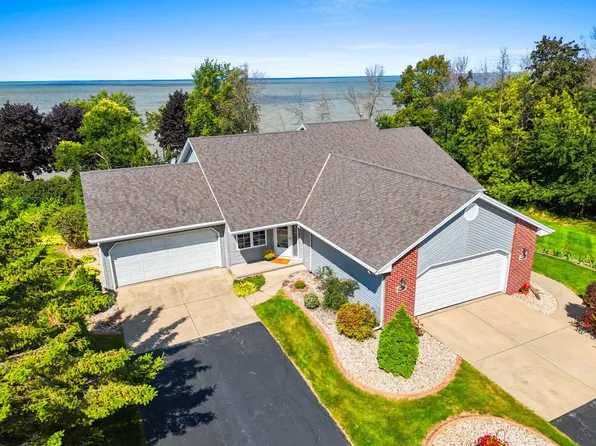 N9033a County Road Dk, Luxemburg, WI 54217